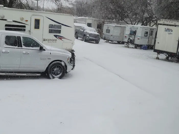 Fowler's RV Park Picture 8