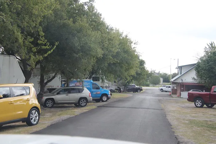 Fowler's RV Park Picture 5