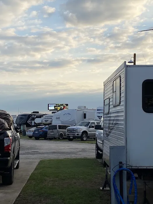 Corral City RV Park Picture 8