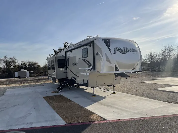 Lantana RV Village Picture 1