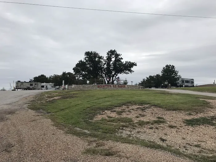 Bennett's RV Ranch Picture 4