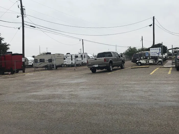 Bennett's RV Ranch Picture 9