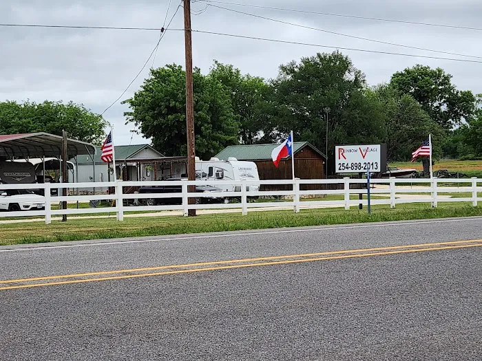 RAINBOW VILLAGE IN RAINBOW TEXAS Picture 6
