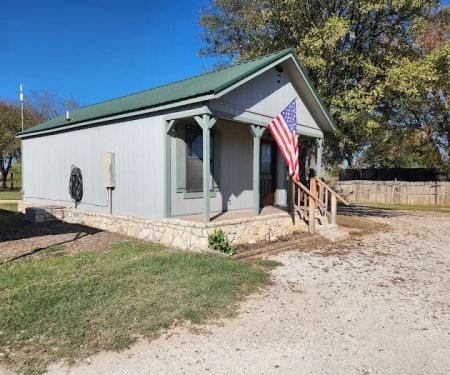 RAINBOW VILLAGE IN RAINBOW TEXAS