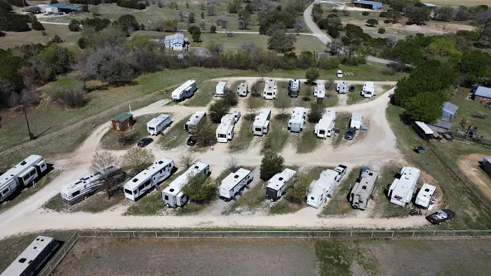 Paluxy RV Park Picture 3
