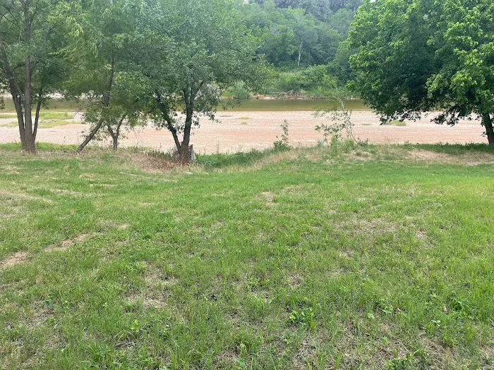 Brazos River Hideout Picture 4