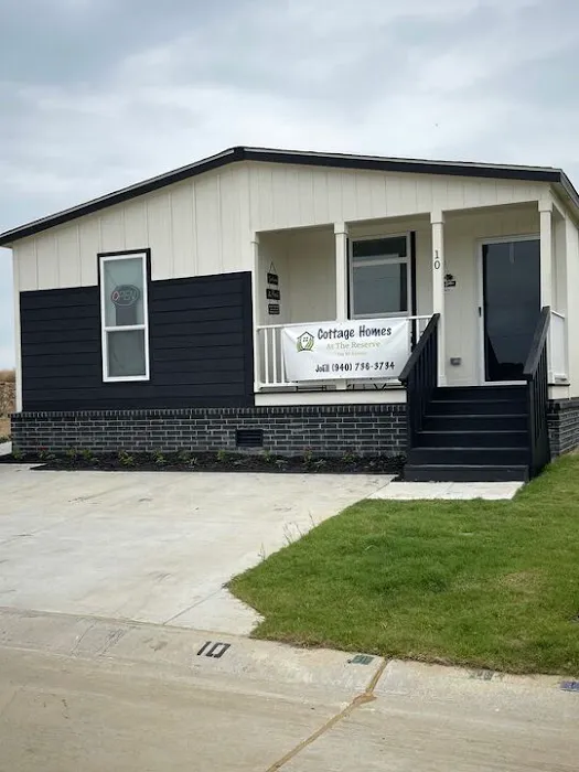 Cottage Homes at the Reserve on McKinney Picture 3