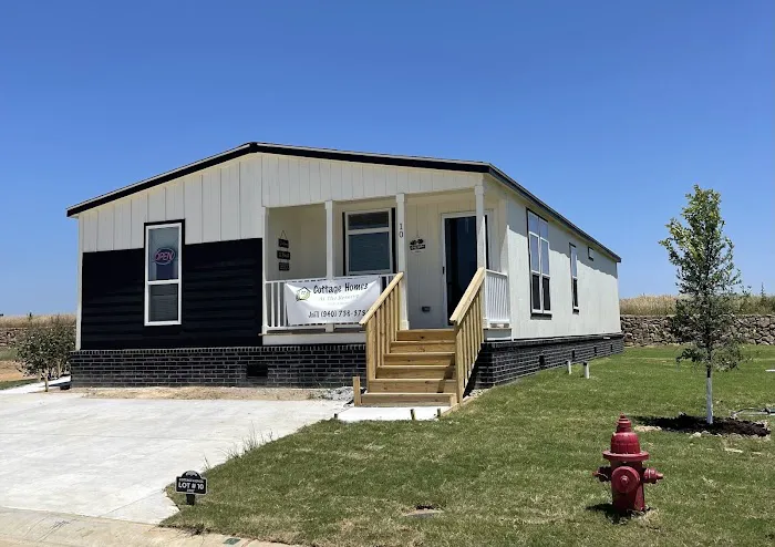 Cottage Homes at the Reserve on McKinney Picture 5
