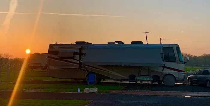 Lake Ray Roberts RV Park Picture 2