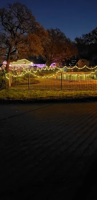 Destiny Dallas RV Resort Picture 5