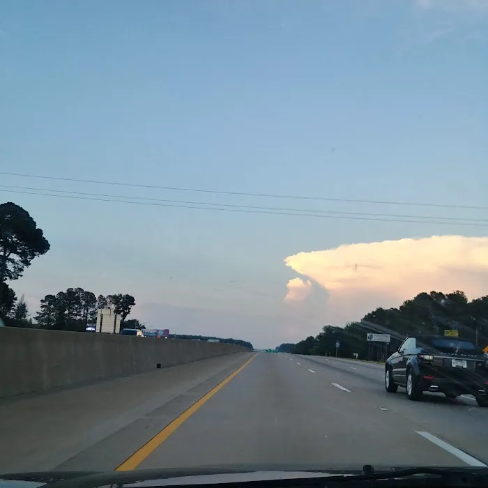 Cool Springs Pointe Mobile Home Park Picture 2