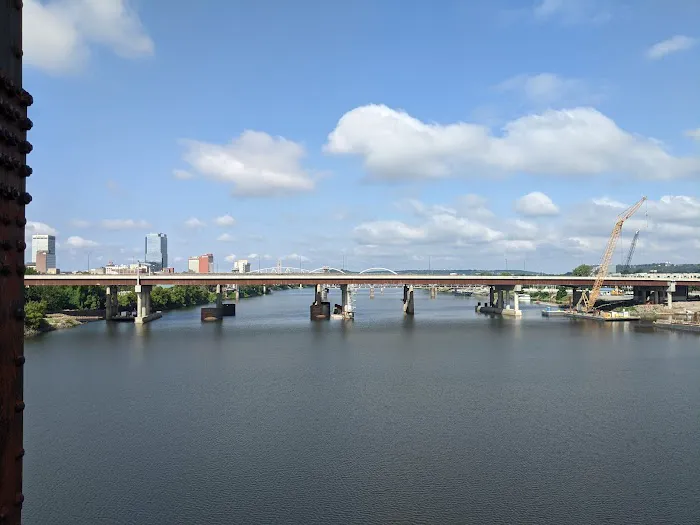 Downtown Riverside RV Park Picture 3