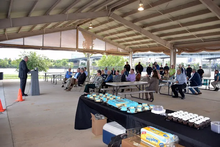 Downtown Riverside RV Park Picture 7