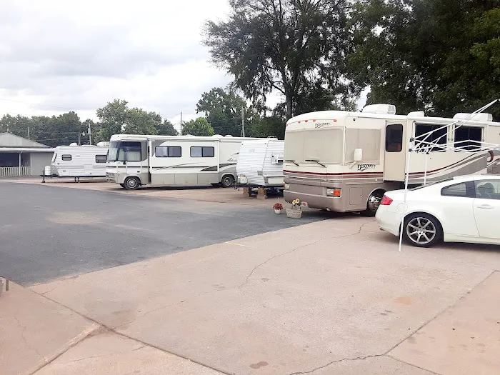 North Little Rock RV Park Picture 7