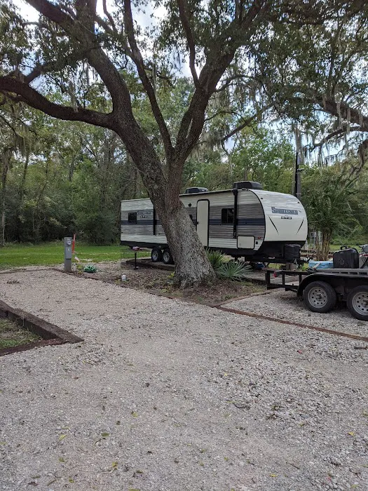 RV Park at 2 J's Farm Picture 5