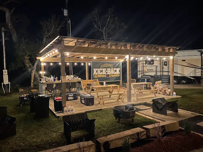 TripL RV Park Picture 9