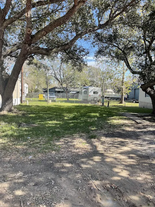 Bay City Mobile Home & RV Park, LLC Picture 10