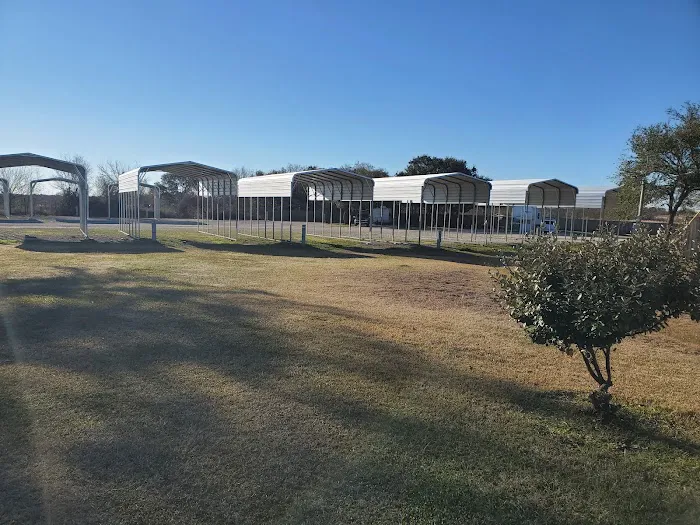 Green Acres Rv Park Picture 7