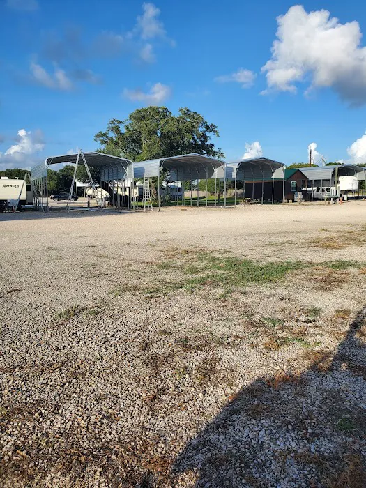 Green Acres Rv Park Picture 6