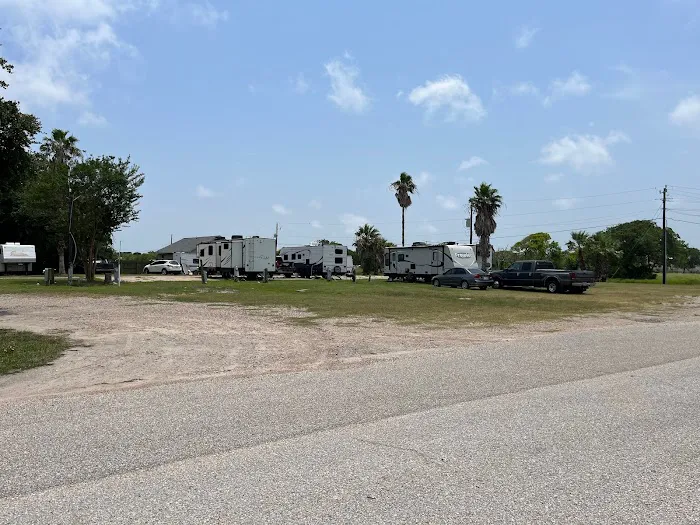 Windswept RV Park Picture 1