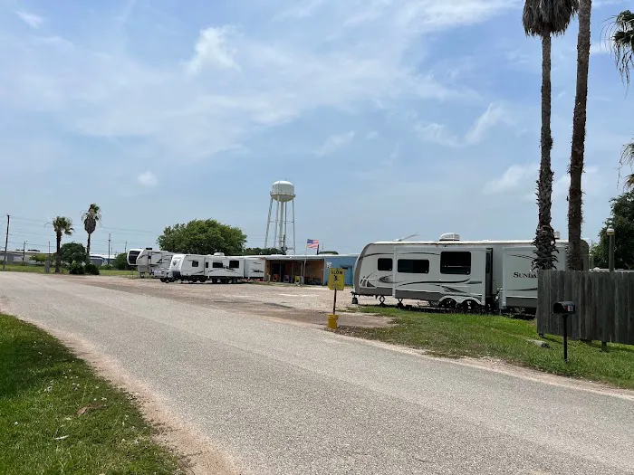 Windswept RV Park Picture 4