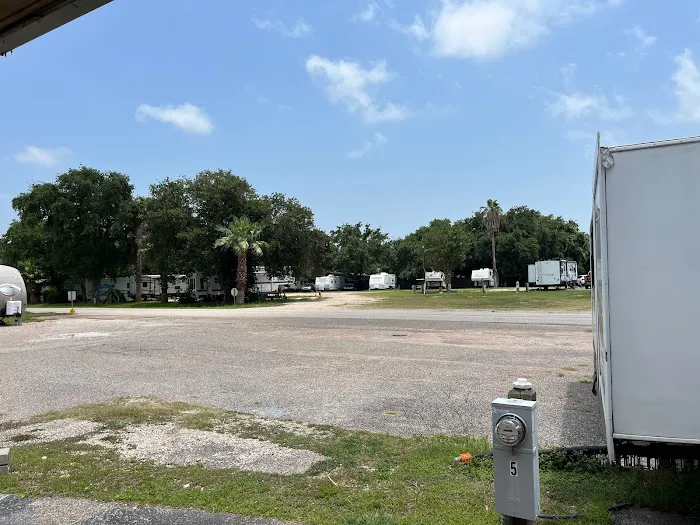 Windswept RV Park Picture 9