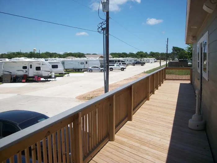 Gulf Coast 5 Star RV Resort Picture 5