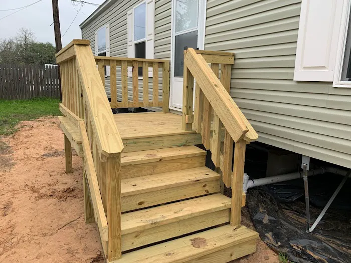 Clute Mobile Home & RV Park Picture 8