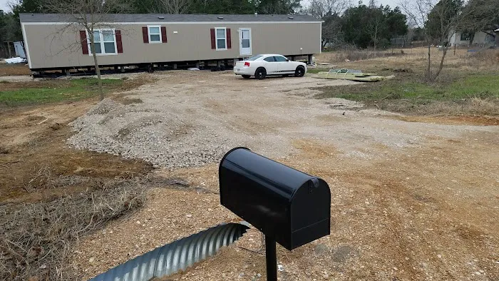 Lakeside camping and RV Picture 1