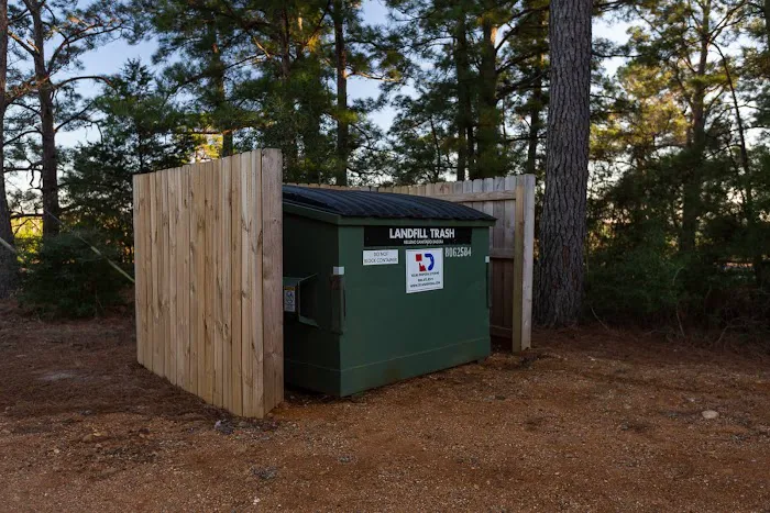 The Pines at Bastrop RV Park Picture 3