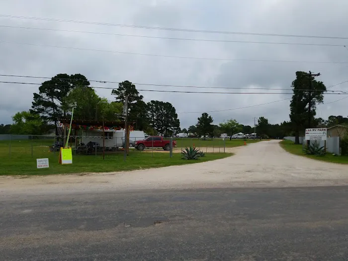 LBA (Lake Bastrop Acres) RV PARK Picture 6