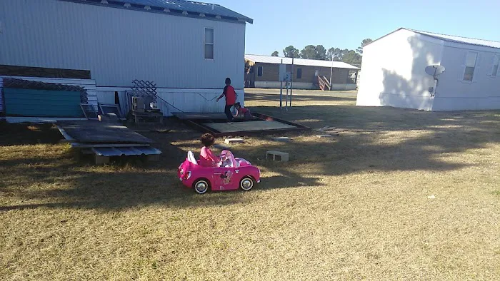 Riverchase Village Picture 2