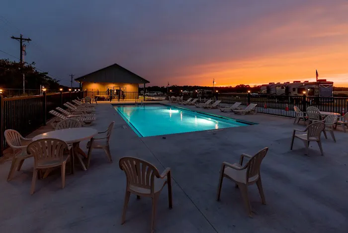 Sunny Meadows RV Park Picture 2