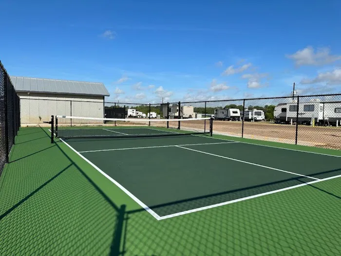 Sunny Meadows RV Park Picture 6