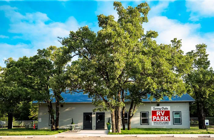 Sunny Bastrop RV Park Picture 7