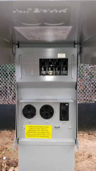 Sunny Bastrop RV Park Picture 9