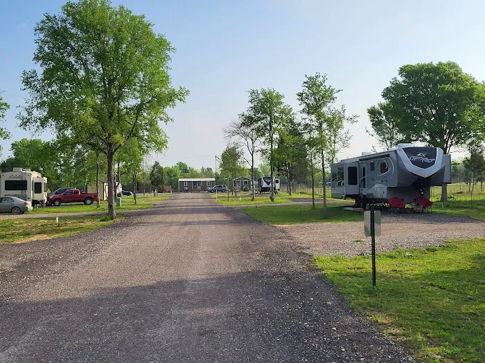 Marlee's RV Retreat Picture 5