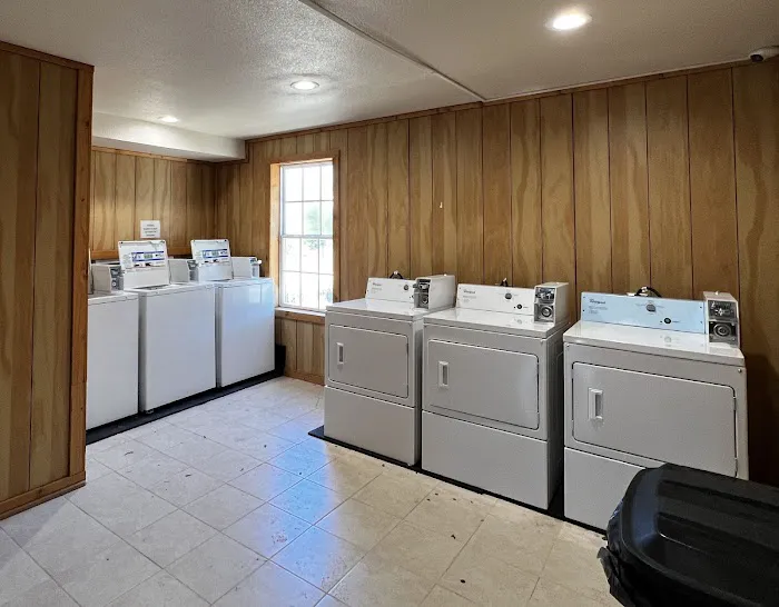 Elgin RV Park - Colinas Picture 6