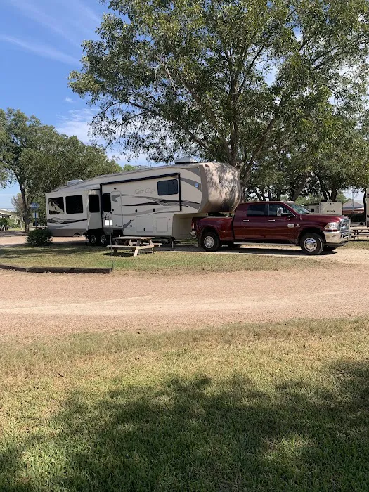 Schulenburg RV Campground Picture 4