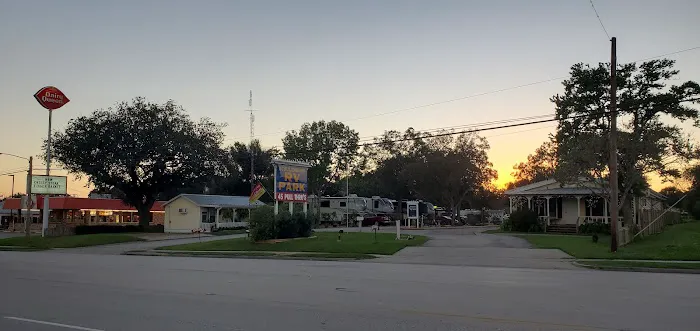 Schulenburg RV Campground Picture 2