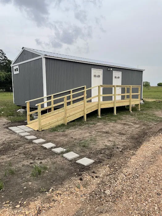 Under The Stars RV Park Picture 9