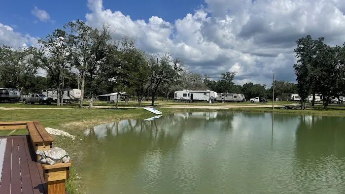 Bluebonnet Meadow RV Park Picture 3