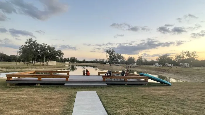 Bluebonnet Meadow RV Park Picture 5