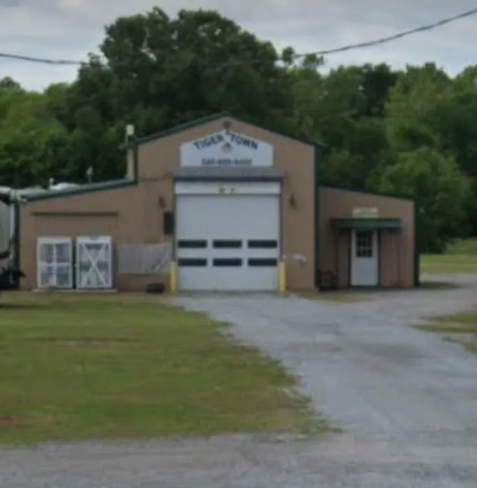 Courtney RV Park Picture 1