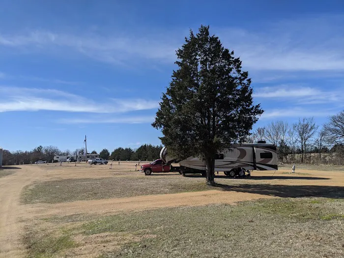 Buffalo Land Blue River RV Park Picture 8