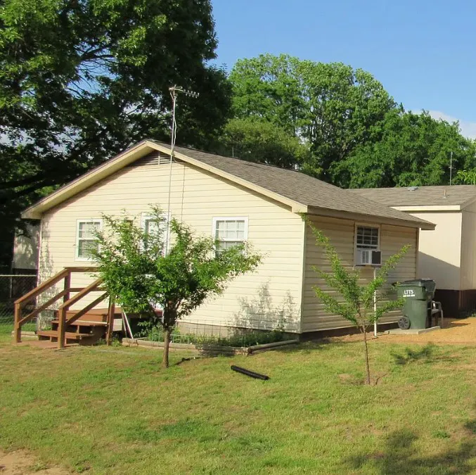 The Meadows RV Park Picture 6