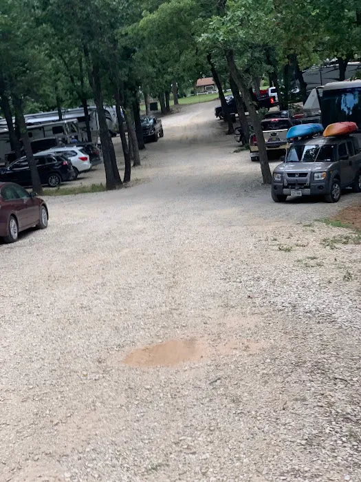 Oakview RV Park Picture 6
