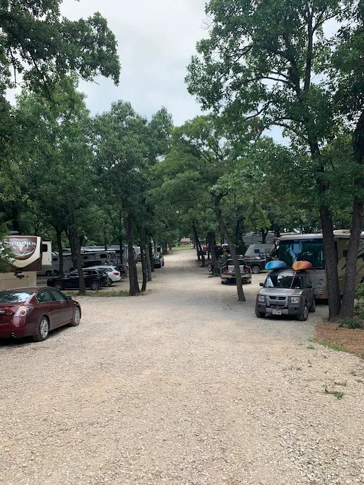 Oakview RV Park Picture 10