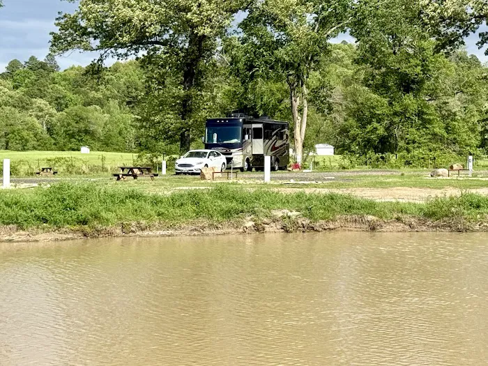 Deuce RV Park Picture 4