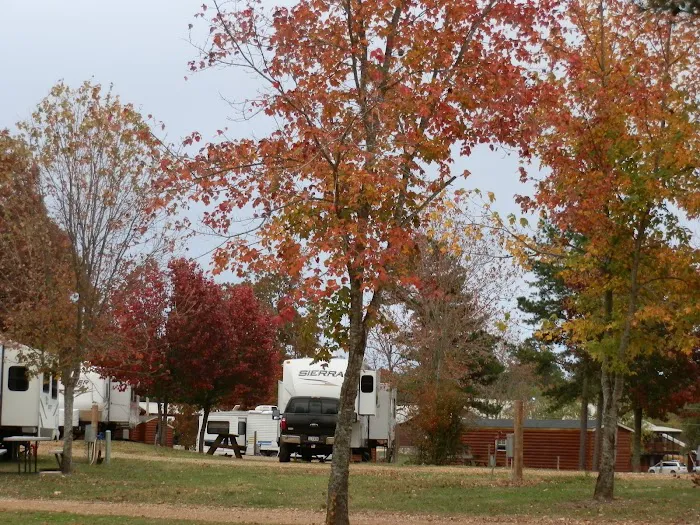 Hochatown RV Park Picture 7